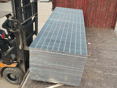 鋼格柵車(chē)間