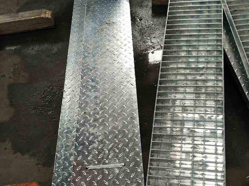 復(fù)合鋼格板圖片4